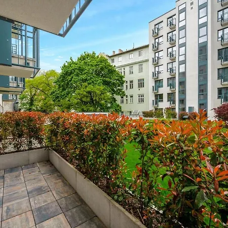 Hotel Metropolitan Star 4*