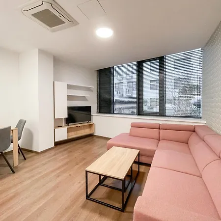 Metropolitan Star Hotel