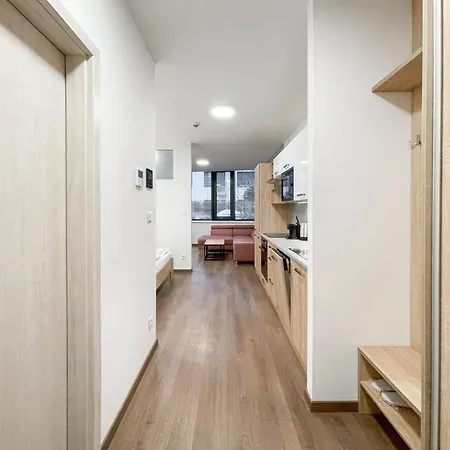 Hotel Metropolitan Star 4*