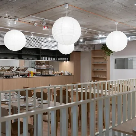 Metropolitan Star Hotel 4*