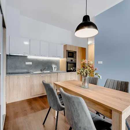 Metropolitan Star 4*