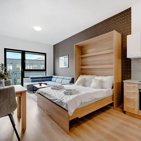 Metropolitan Star Hotel 4*