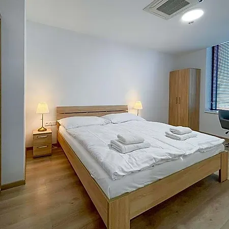 Ξενοδοχείο Metropolitan Star 4*
