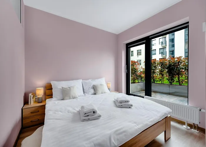 Metropolitan Star Hotel